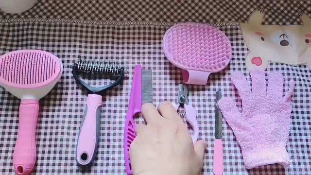 7 PCS Dog Brush Dog Grooming Kits,Dog Shedding Brush，Self-Cleaning Brush with Nail Clipper, Flea Comb and Shampoo Bath Brush - image 6