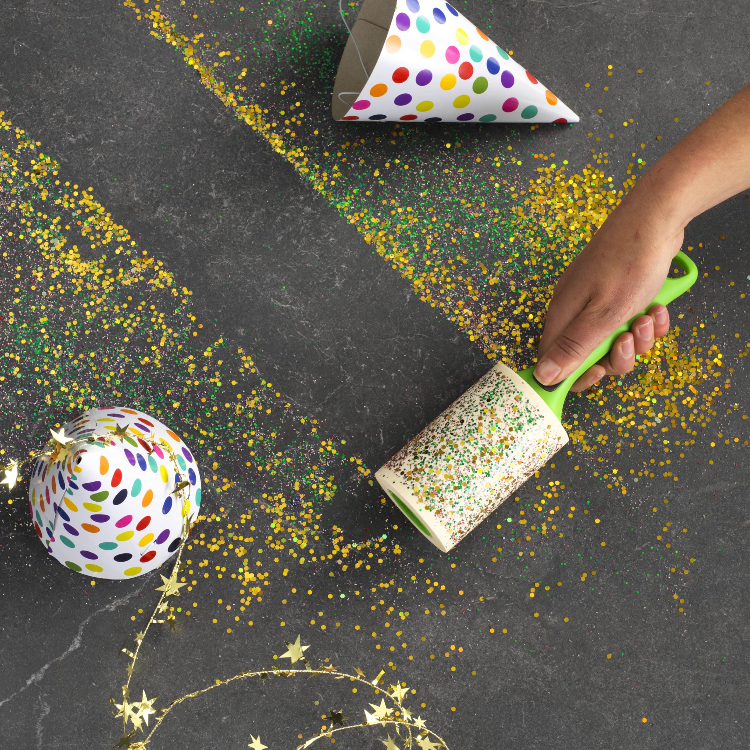 Evercare Pet Hair Lint Rollers All Purpose Use 100 Easy-Tear Sheets Per Roll Reusable Sticky Roller Pets Cat & Dog Hair Remover Contoured Handle for Furniture Clothing & Cars, Set of 2, Green - image 6